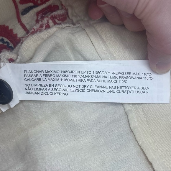 Zara Red and Tan Wide Leg Embroidered Cropped Capri Pants - Picture 5 of 6